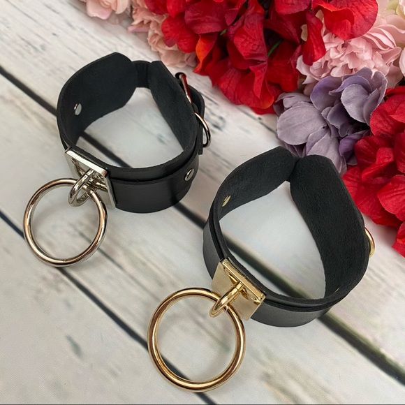 Punk Gothic Black Vegan Leather Metal Ring Bracelet - Picture 6 of 16